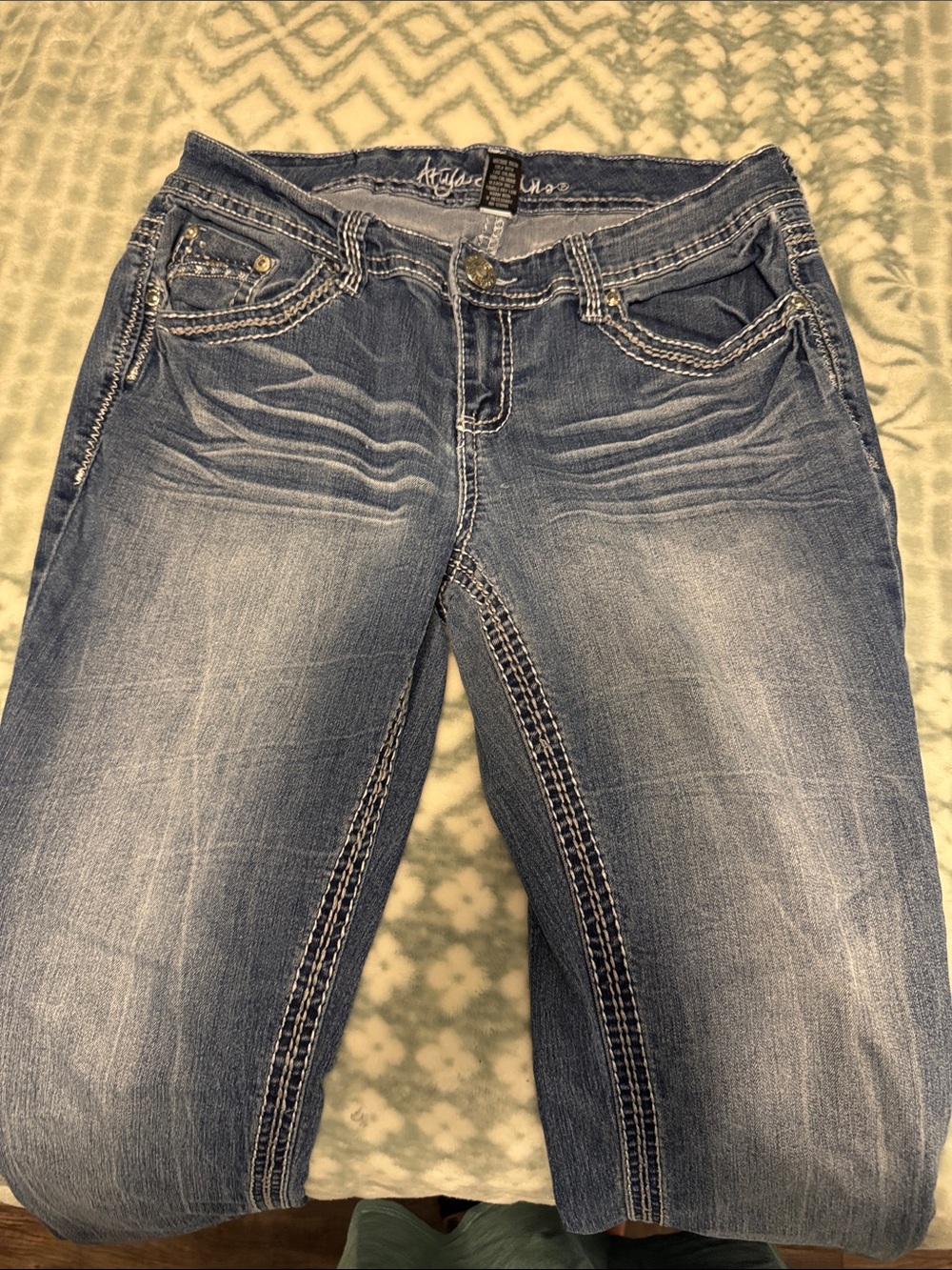 Ariya Faded Blue Bootcut Jeans with Contrast Stitching